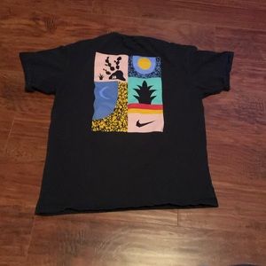 The Nike Tee loose fit